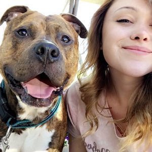 Meet your Posher, Alia